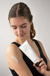 Minimalist Niacinamide 5% Body Lotion | Repairs Skin Barrier | Nourishes With Shea Butter | For Men & women (180 gm) image 5